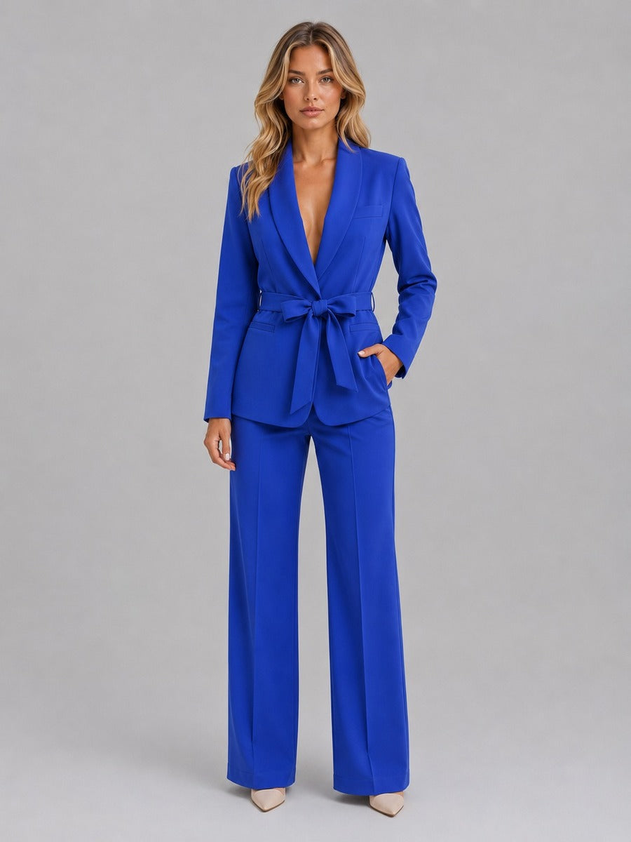 Genziana | Conjunto de dos piezas con blazer de cuello esmoquin y cinturón