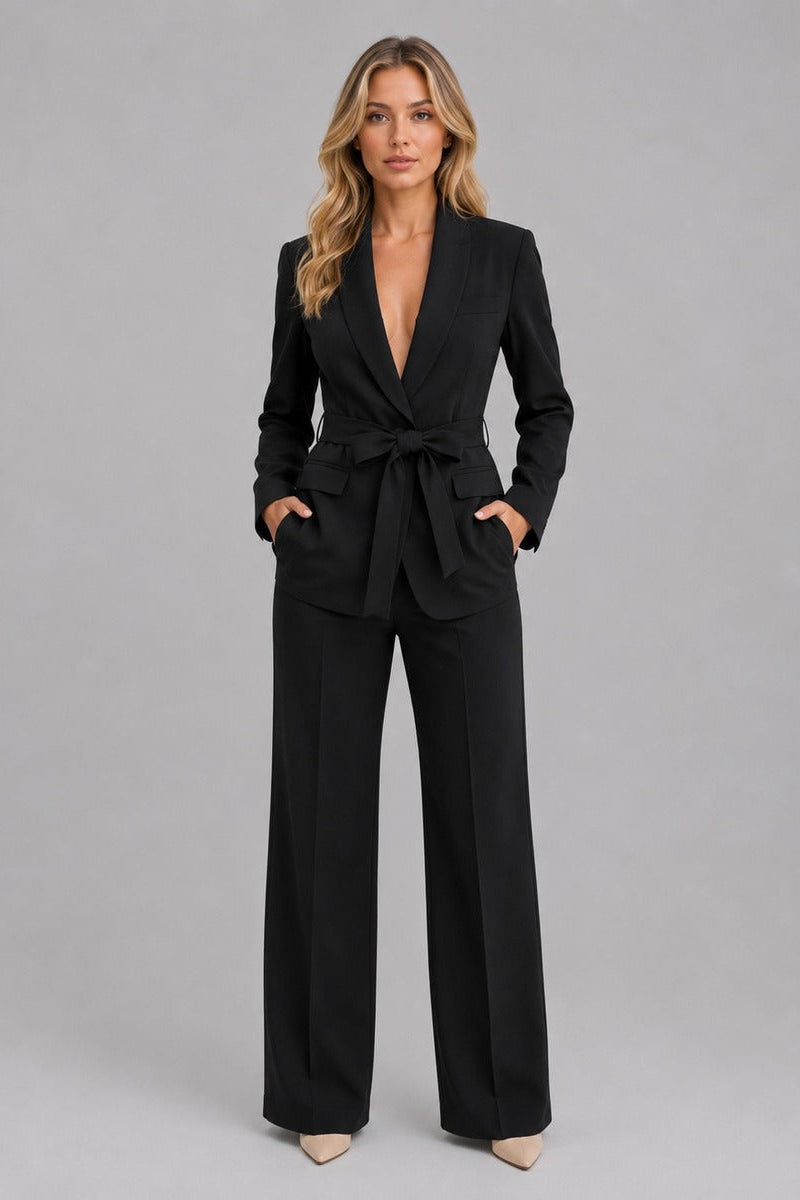 Genziana | Conjunto de dos piezas con blazer de cuello esmoquin y cinturón