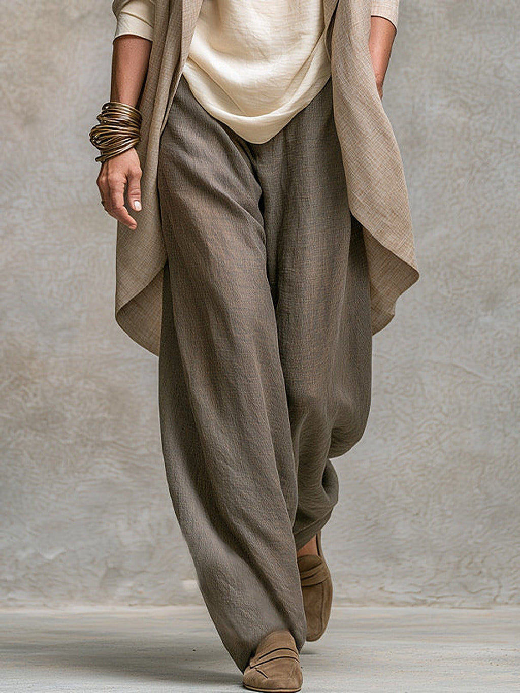 Flaminia | Conjunto de tres piezas con pantalón palazzo, beige y gris